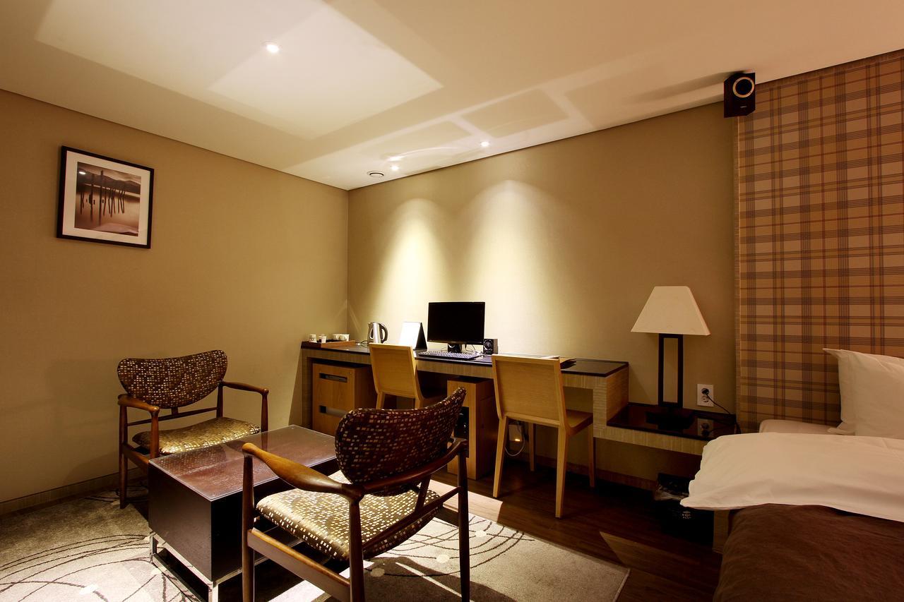 Uijeongbu Latree Hotel Eksteriør bilde