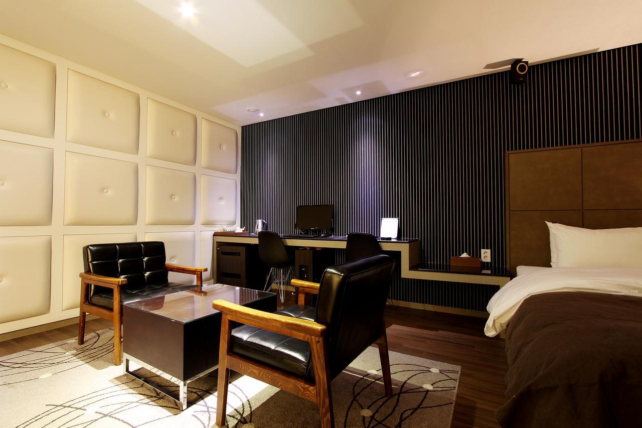 Uijeongbu Latree Hotel Eksteriør bilde
