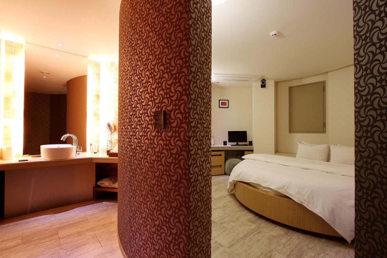Uijeongbu Latree Hotel Eksteriør bilde