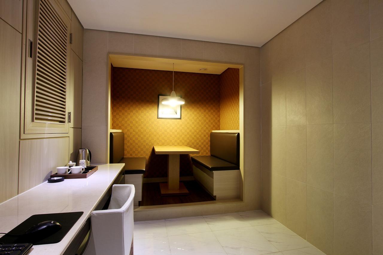 Uijeongbu Latree Hotel Eksteriør bilde